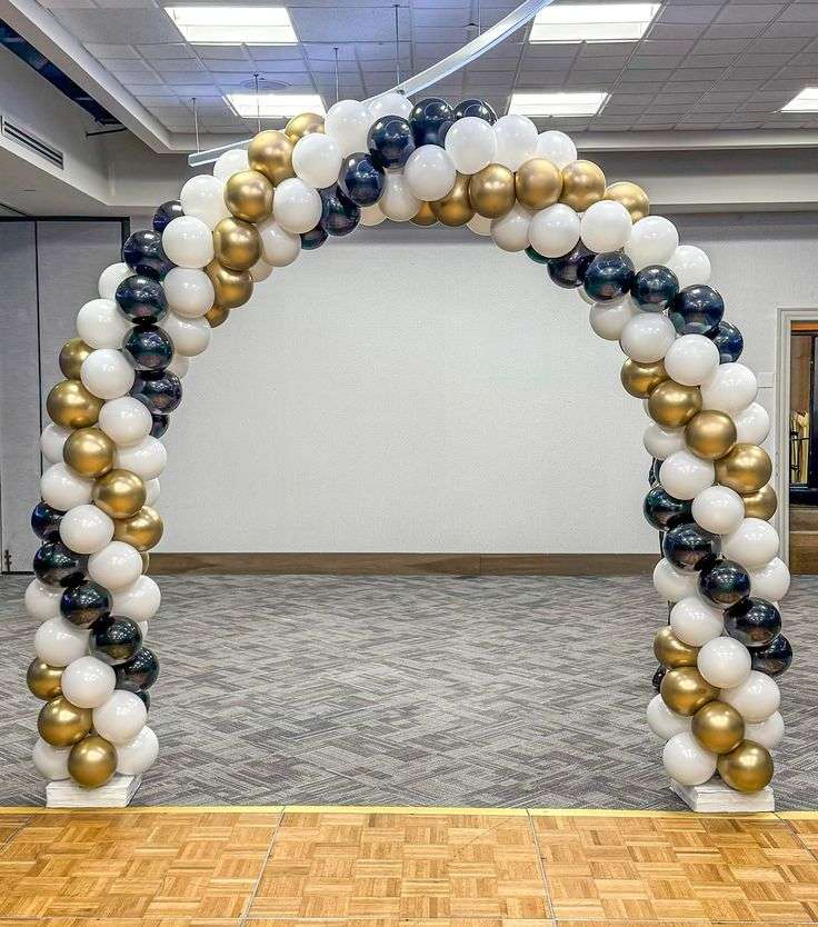 2.Arch Birthday Balloon (1000 Balloons)