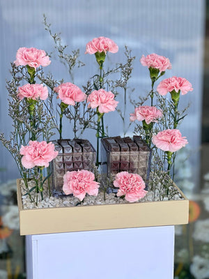 Carnation Crème